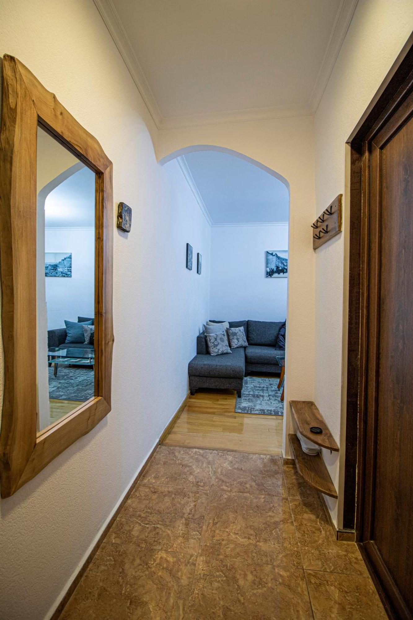 Cozy Apartment On Kostava Tbilisi Eksteriør billede